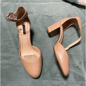 Tan Heels
